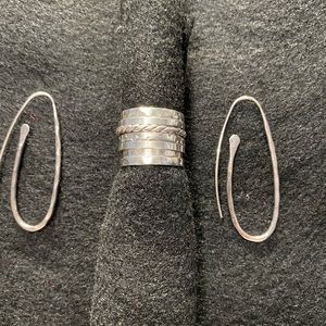 Hammered silver (925) ring and earrings